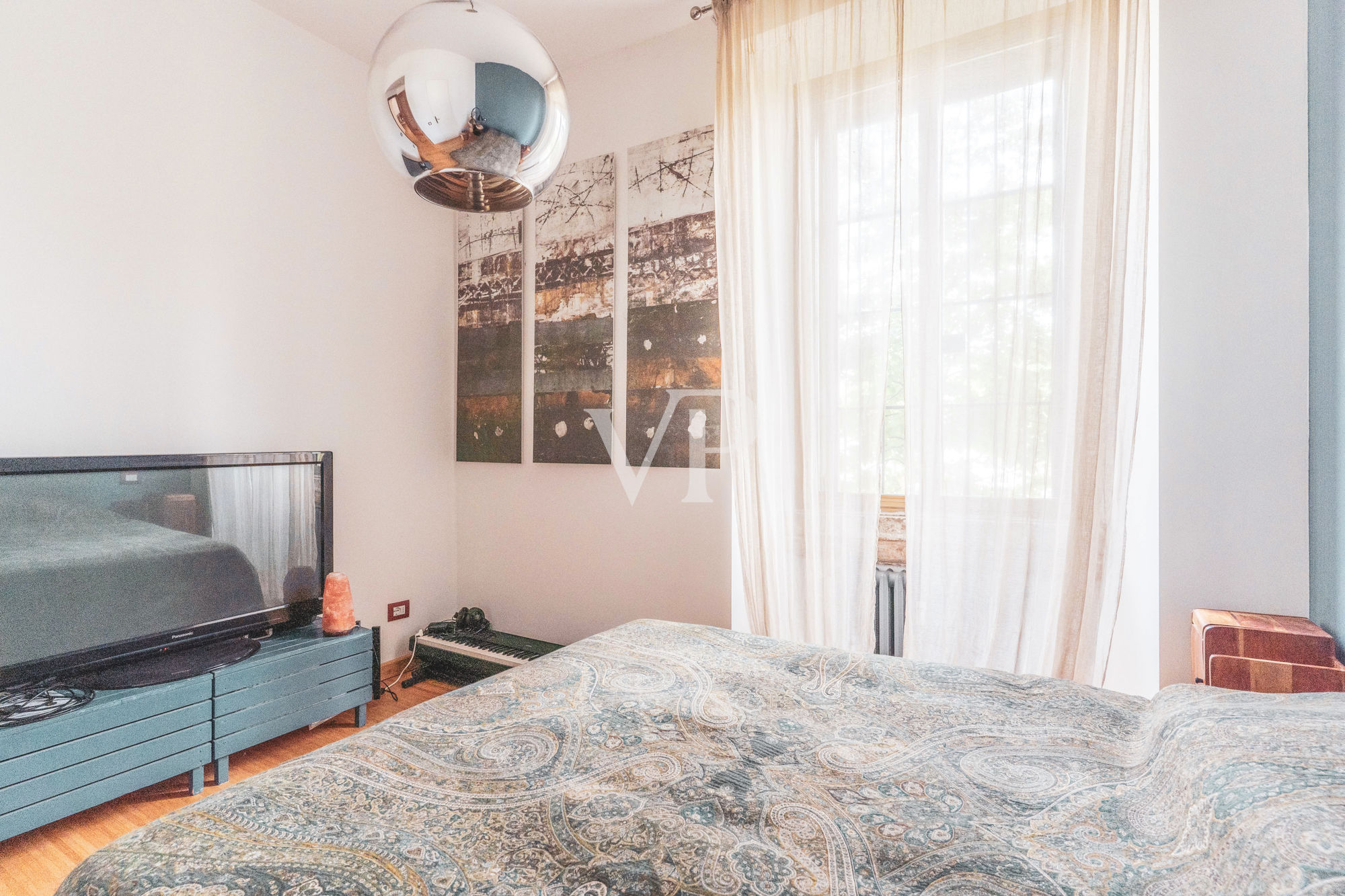 Große renovierte Zwei-Zimmer-Wohnung im Ortica-Gebiet