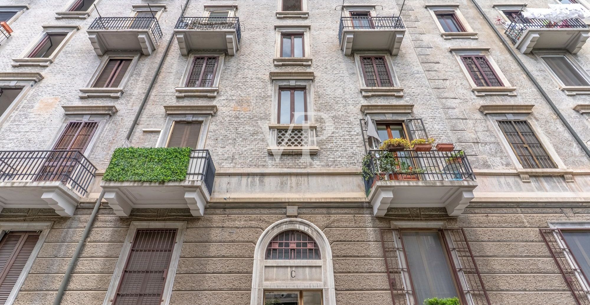 Spacious renovated one-bedroom apartment in the Ortica area