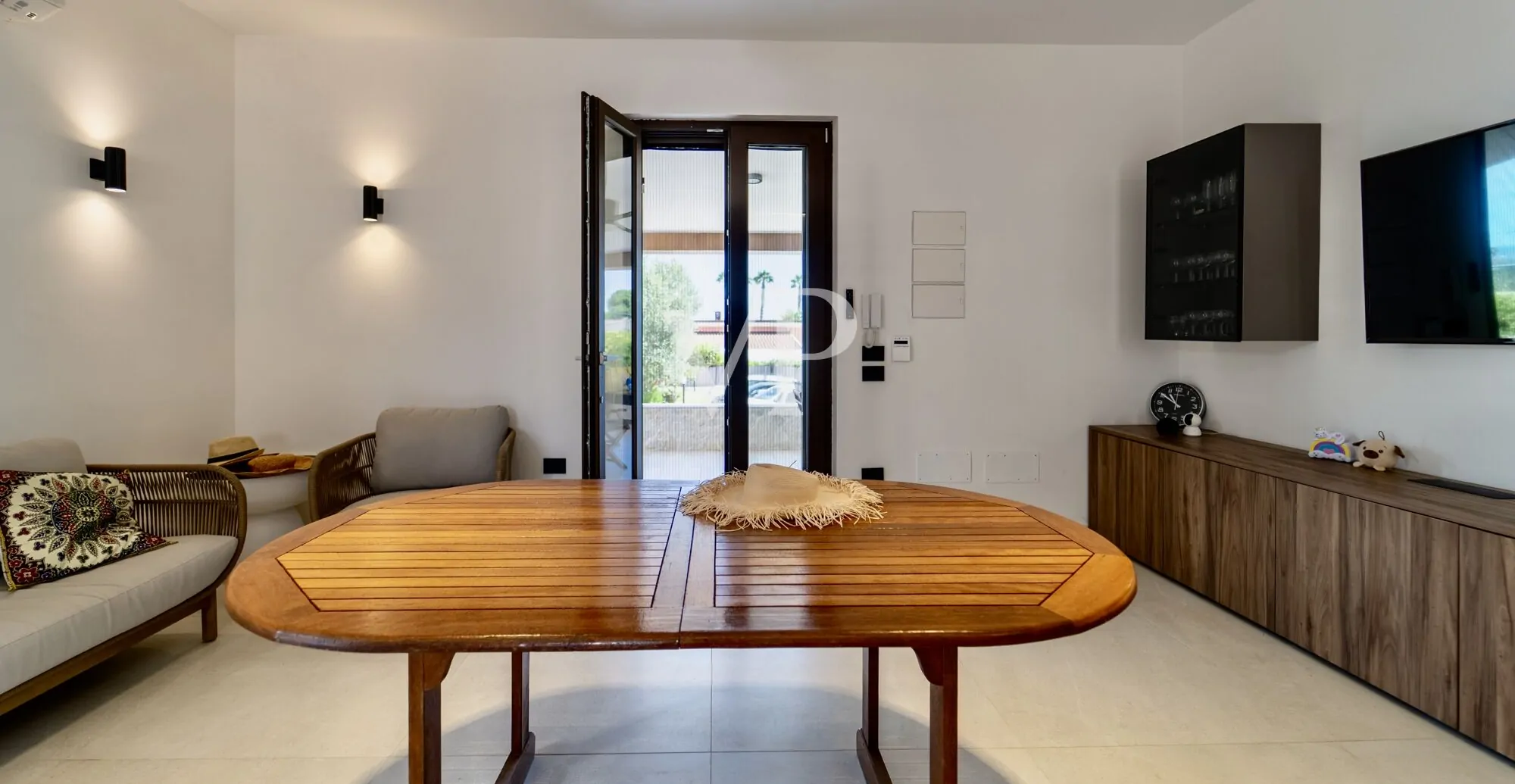 Detached seaside villa