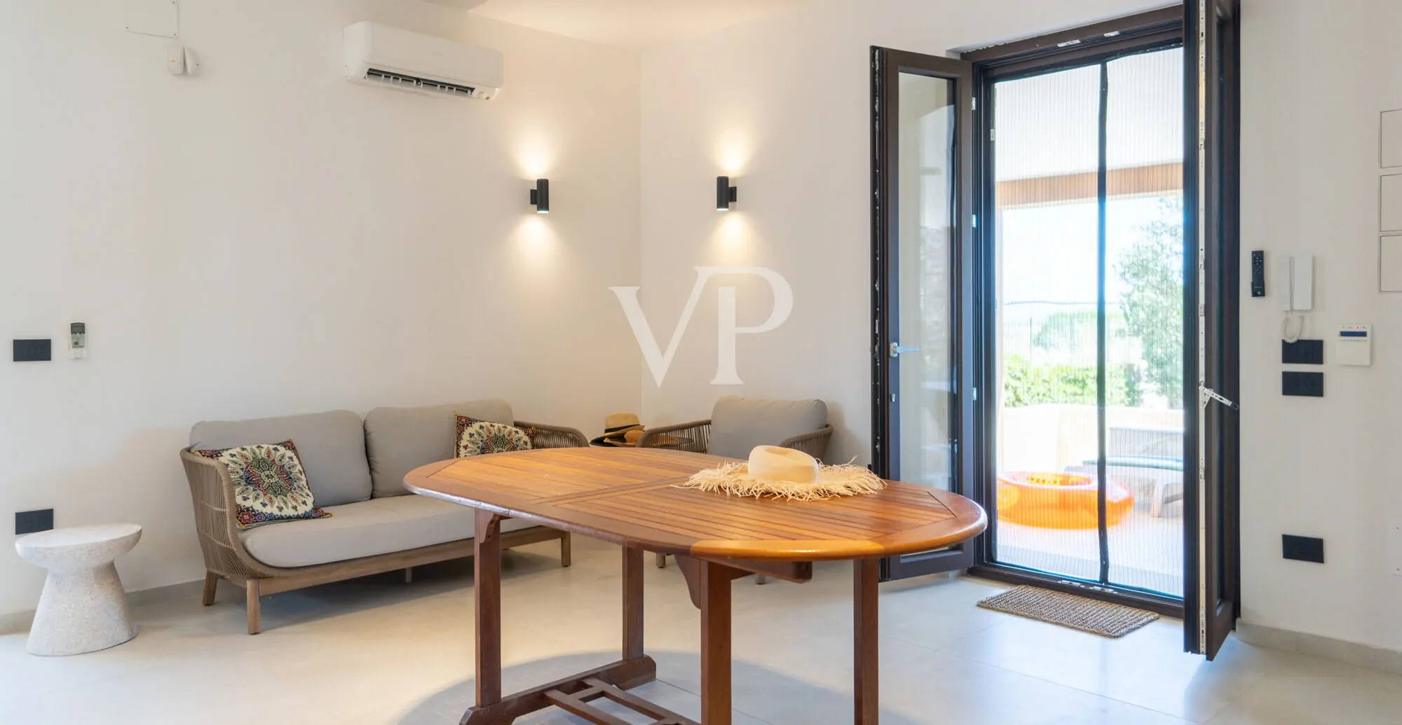 Detached seaside villa