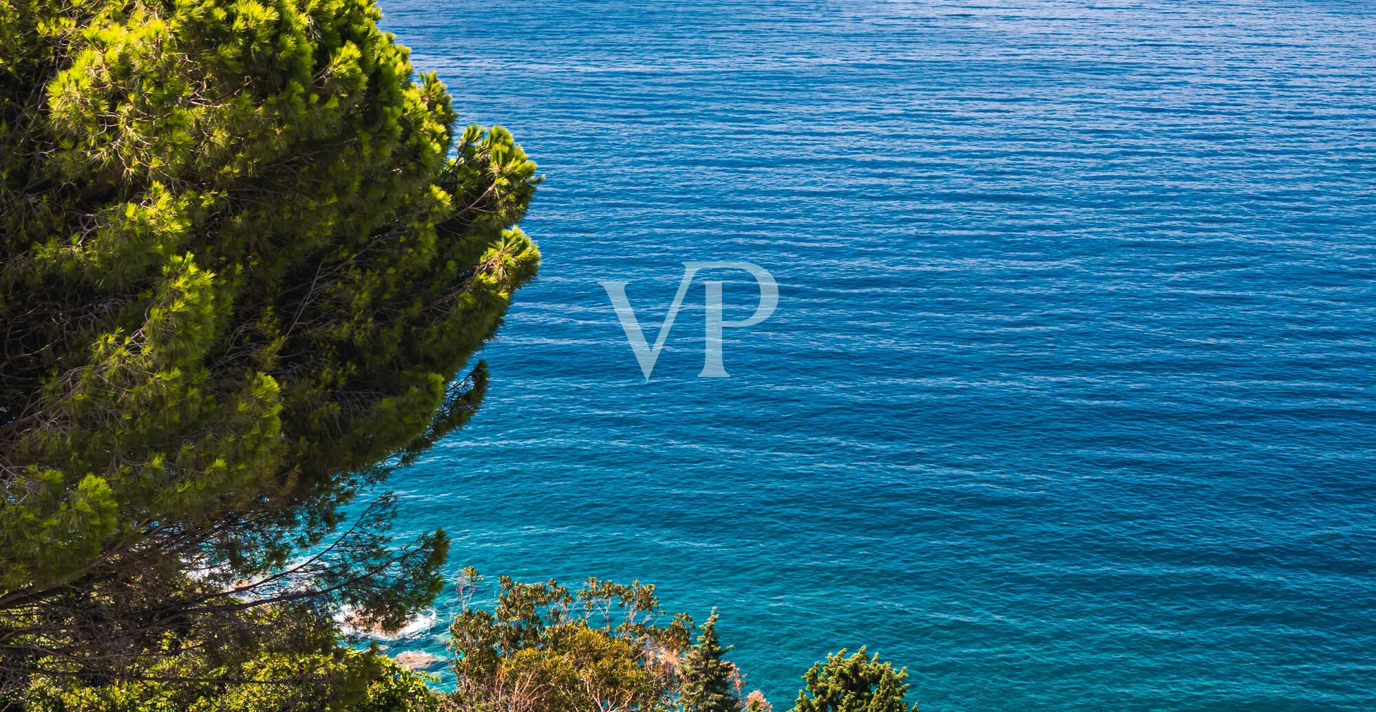 Wunderschönes Penthouse im Bau mit Panoramablick aufs Meer