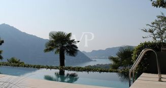 von_poll_real_estate_property_IT252942332_image_0