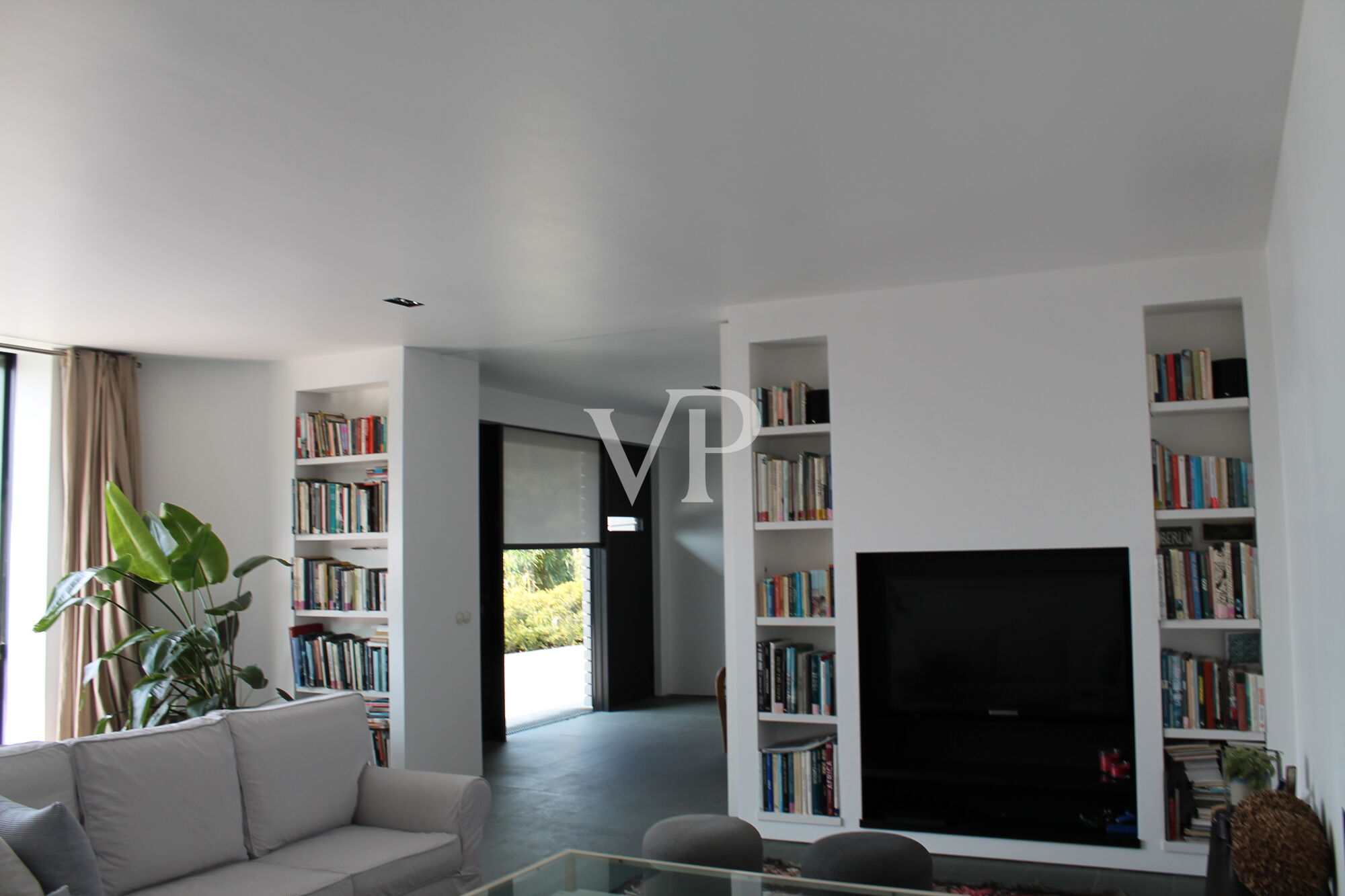 Moderne Villa mit Schwimmbad und herrlichem Blick auf den Comer See