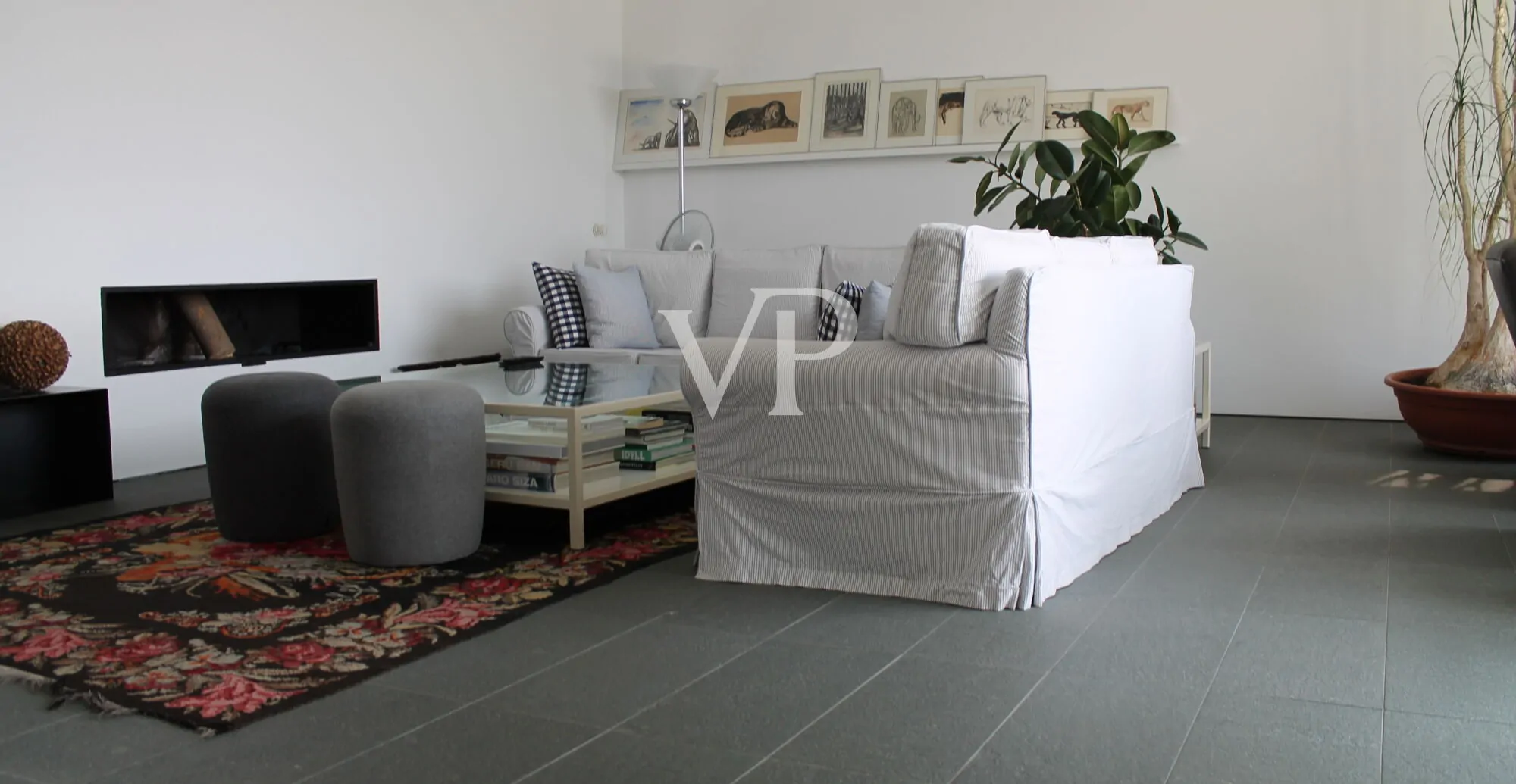 Moderne Villa mit Schwimmbad und herrlichem Blick auf den Comer See