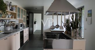 von_poll_real_estate_property_IT252942332_image_14