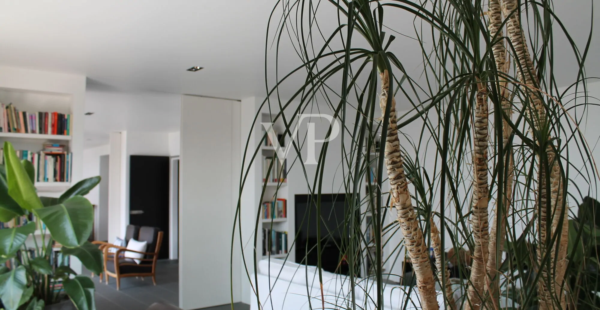 Moderne Villa mit Schwimmbad und herrlichem Blick auf den Comer See