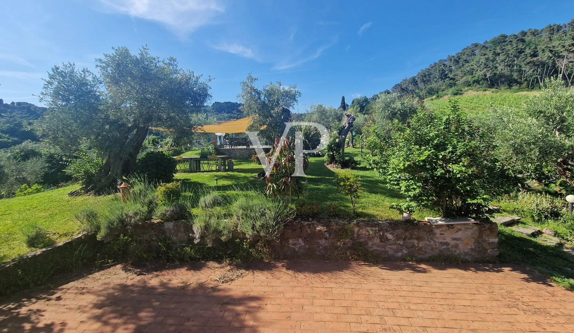 Prestigeträchtiges Agritourismus in den toskanischen Hügeln mit Schwimmbad