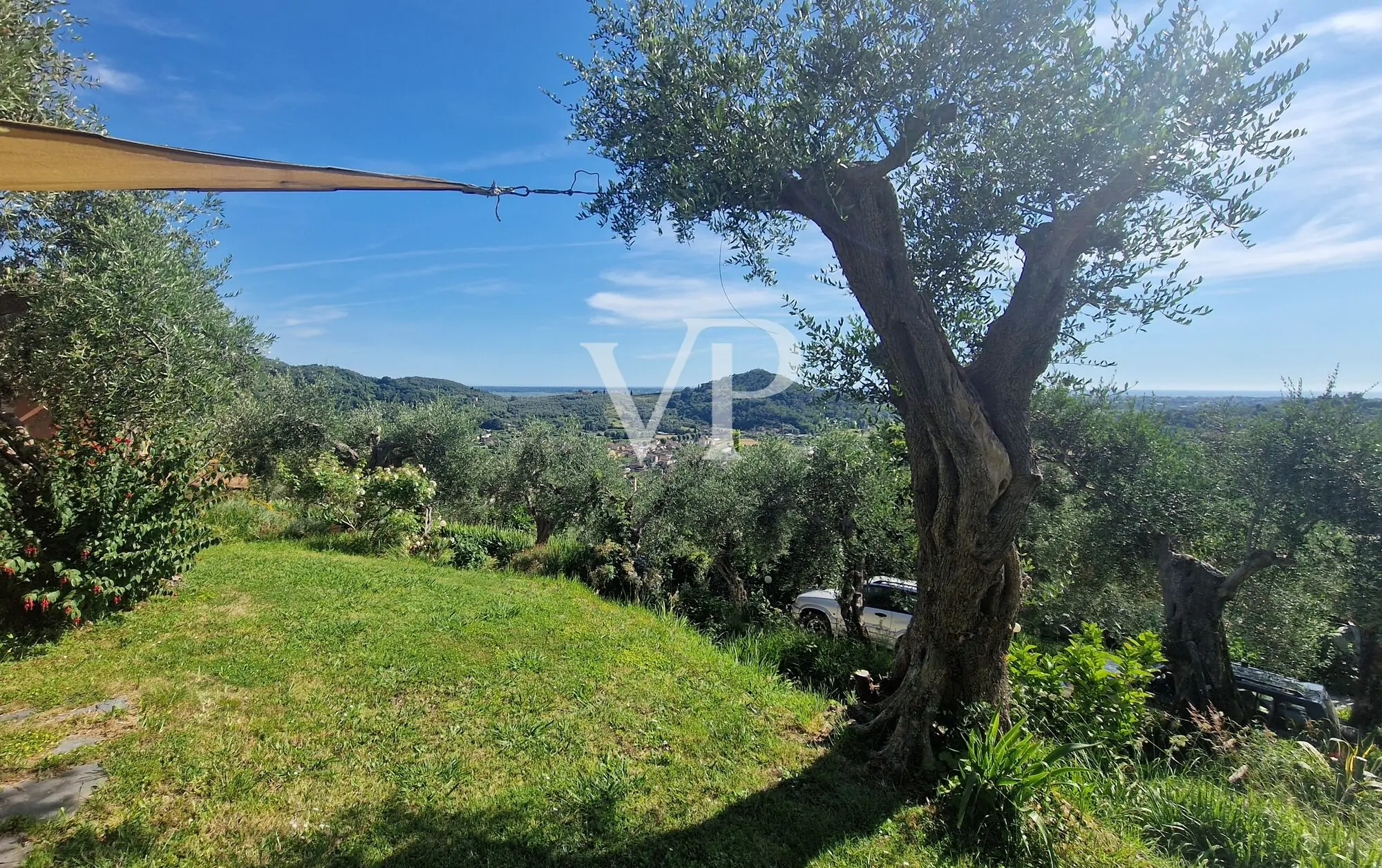 Prestigeträchtiges Agritourismus in den toskanischen Hügeln mit Schwimmbad