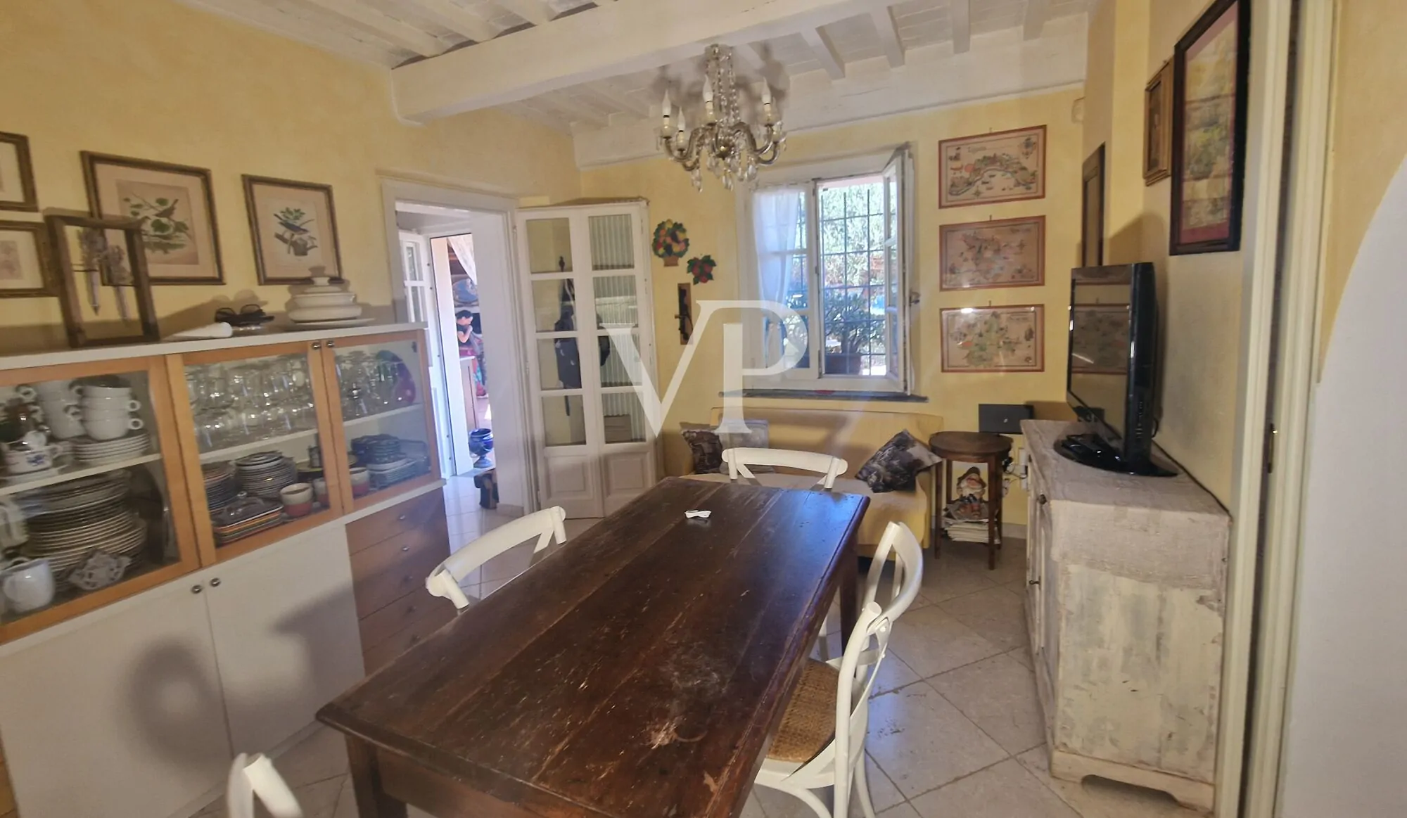 Prestigeträchtiges Agritourismus in den toskanischen Hügeln mit Schwimmbad