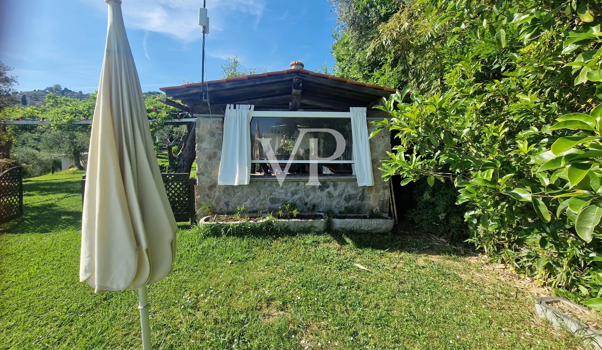 Prestigeträchtiges Agritourismus in den toskanischen Hügeln mit Schwimmbad