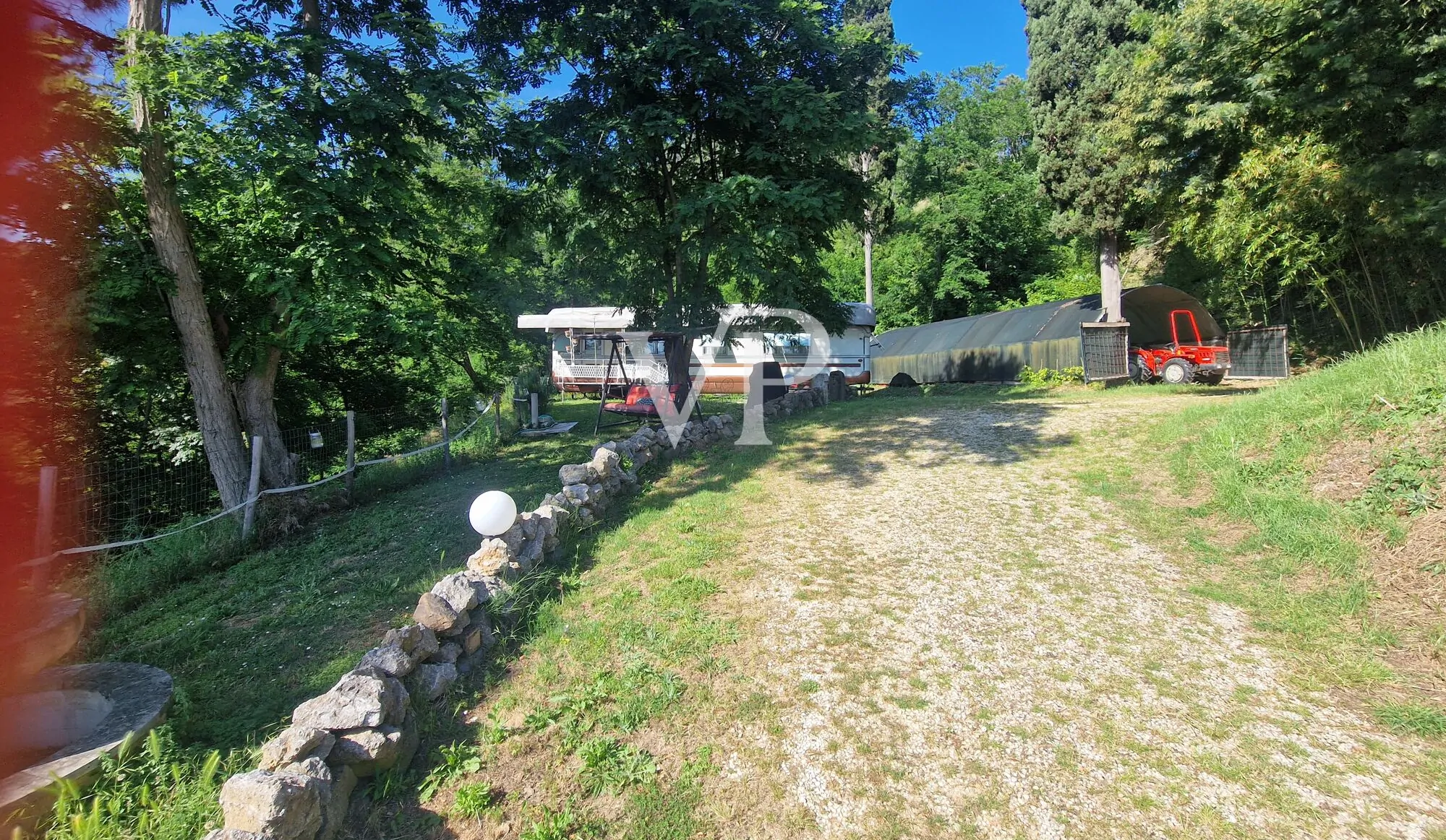 Prestigeträchtiges Agritourismus in den toskanischen Hügeln mit Schwimmbad