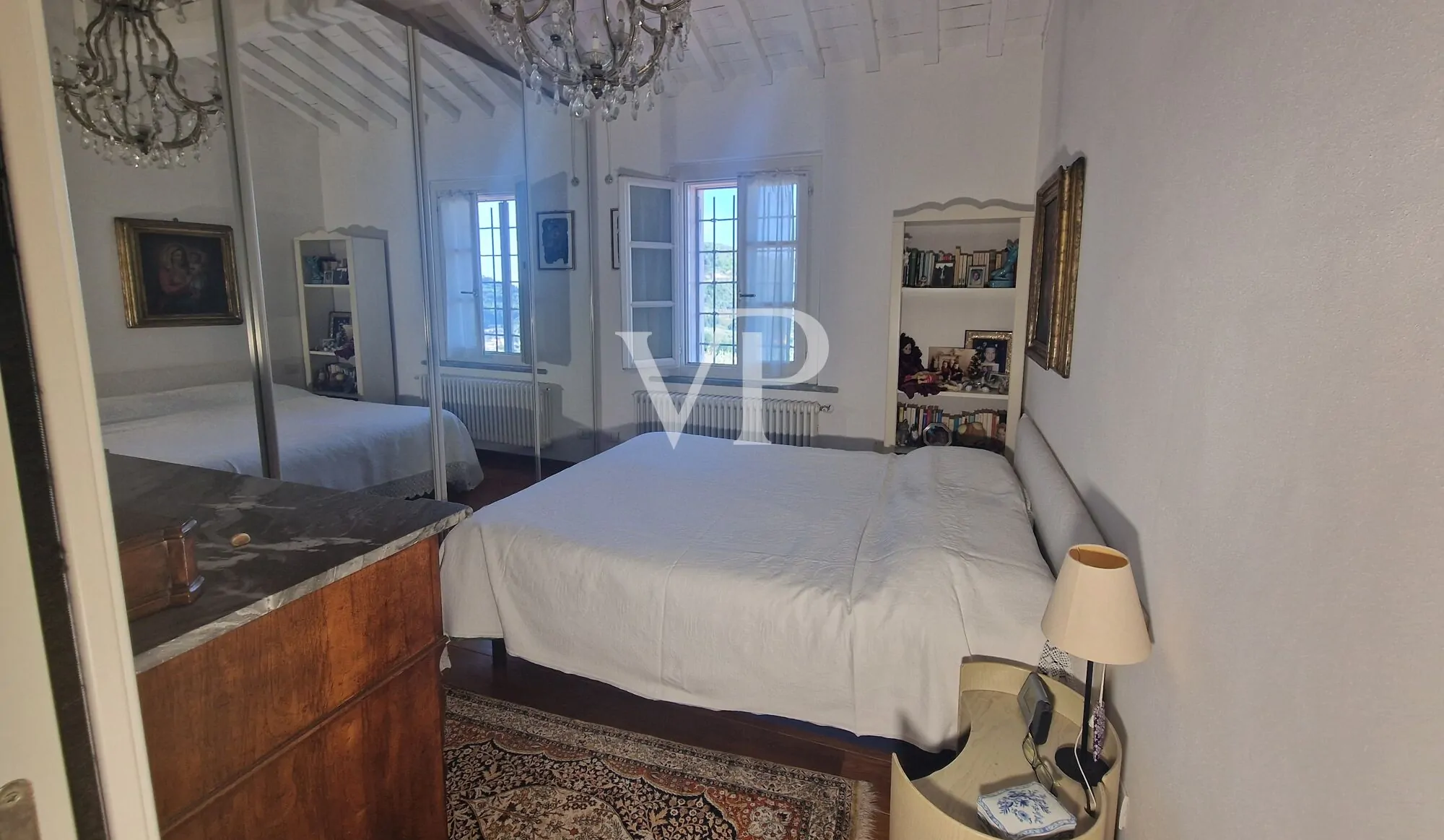 Prestigeträchtiges Agritourismus in den toskanischen Hügeln mit Schwimmbad