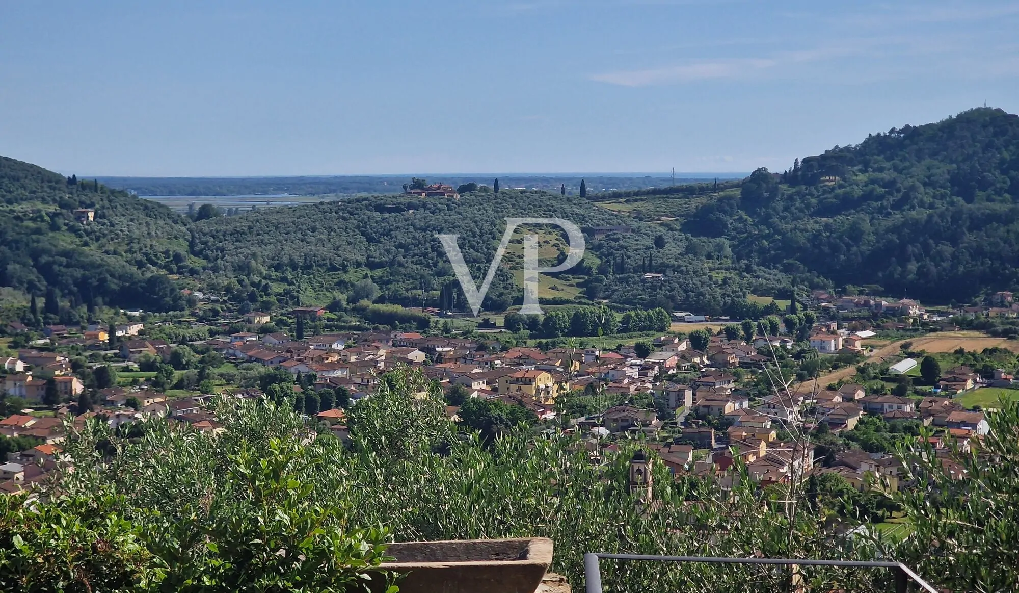 Prestigeträchtiges Agritourismus in den toskanischen Hügeln mit Schwimmbad