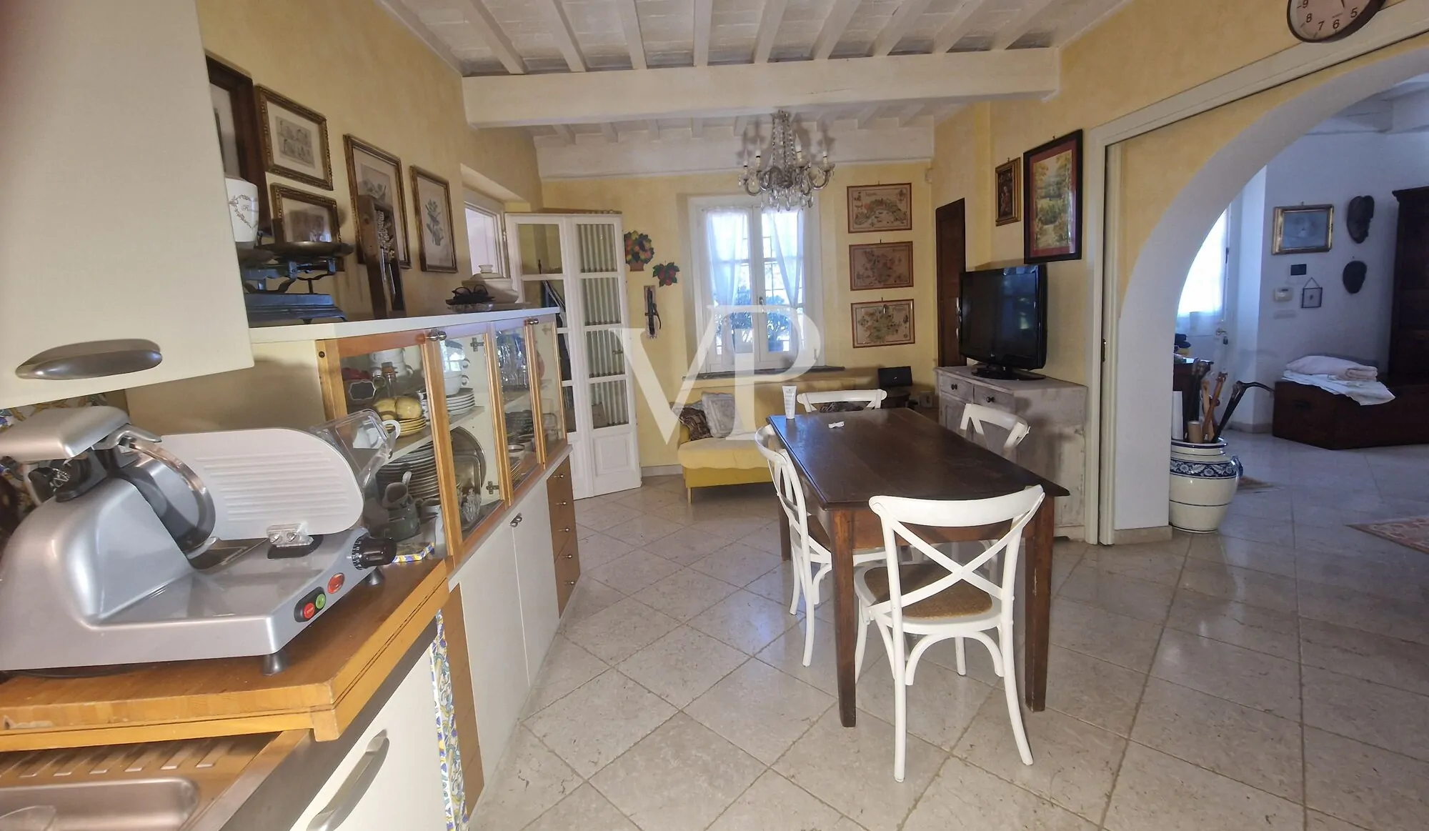 Prestigeträchtiges Agritourismus in den toskanischen Hügeln mit Schwimmbad