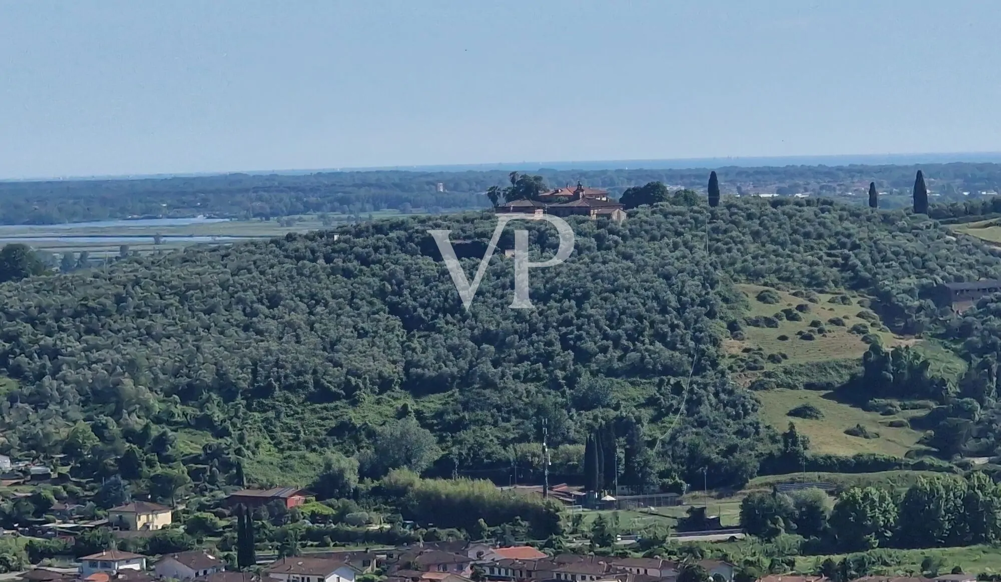 Prestigeträchtiges Agritourismus in den toskanischen Hügeln mit Schwimmbad