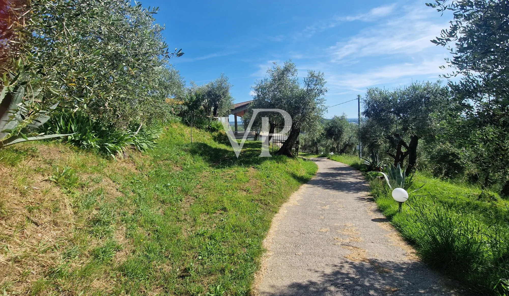 Prestigeträchtiges Agritourismus in den toskanischen Hügeln mit Schwimmbad