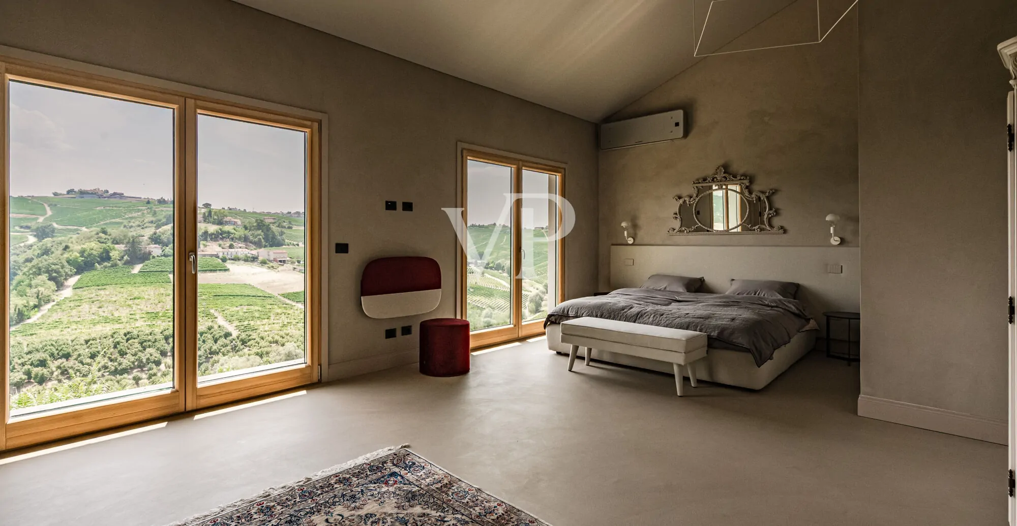 Prestigeträchtige neue Villa mit atemberaubender Aussicht