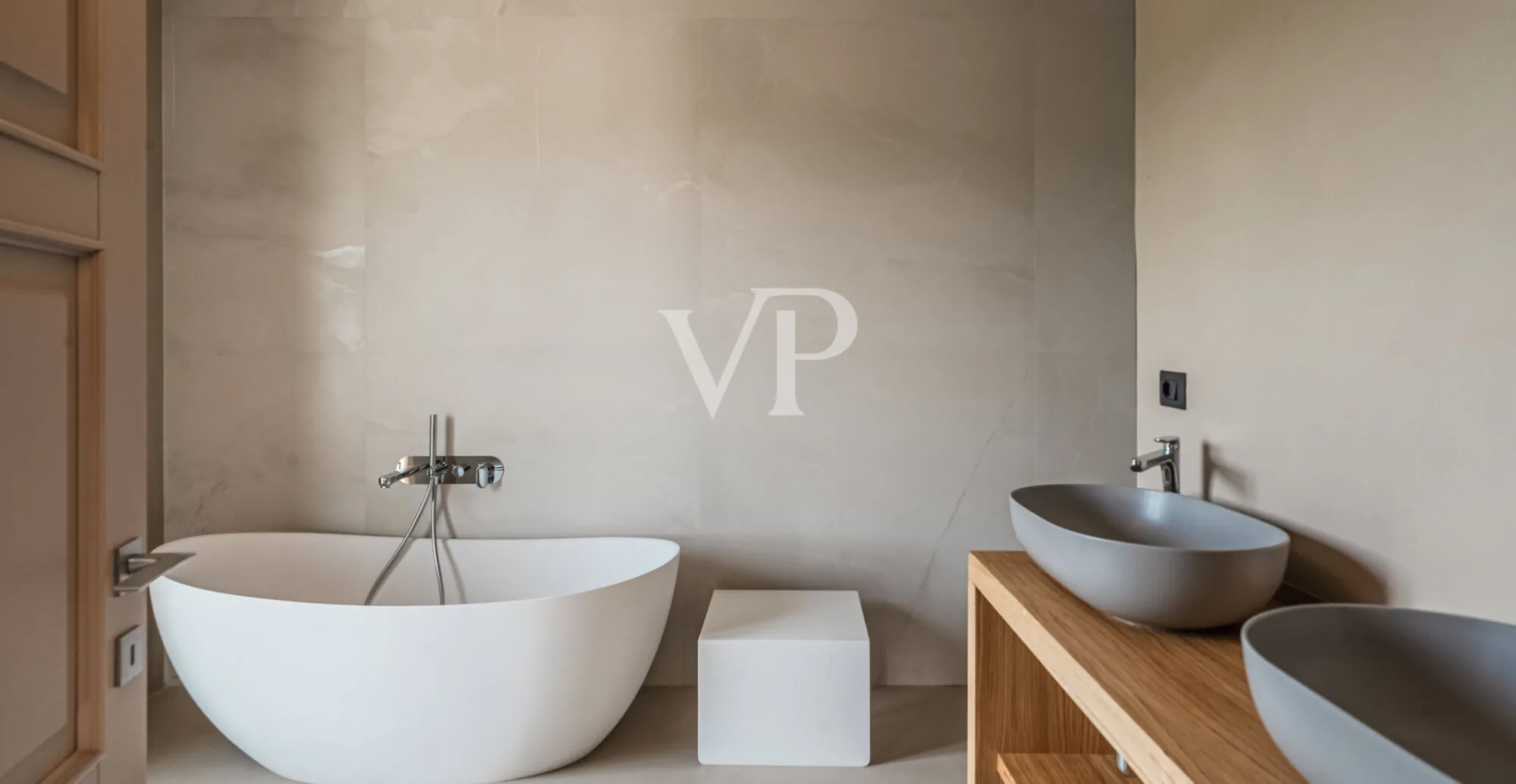 Prestigeträchtige neue Villa mit atemberaubender Aussicht