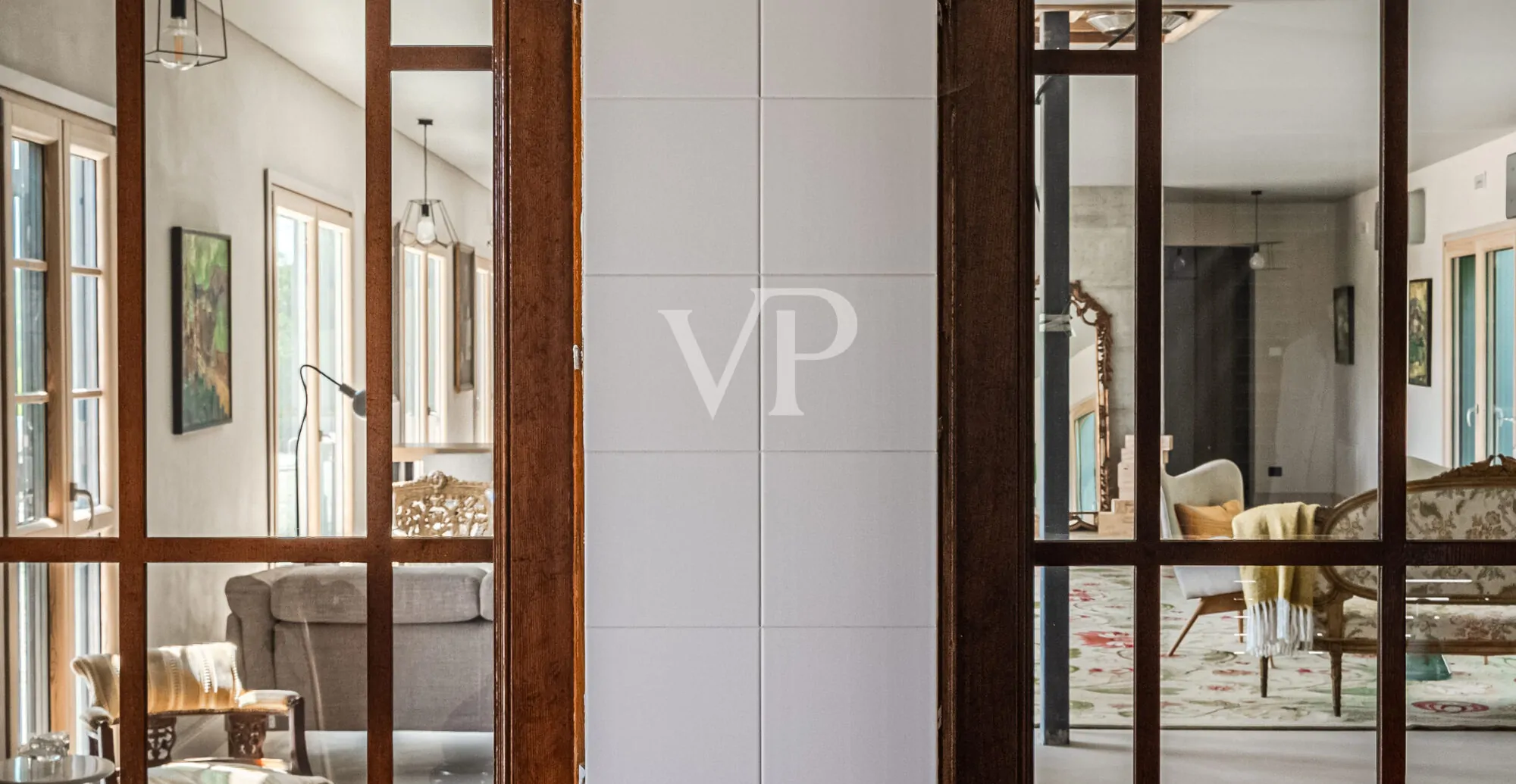 Prestigeträchtige neue Villa mit atemberaubender Aussicht