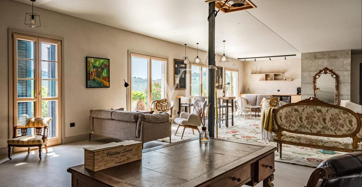 Prestigeträchtige neue Villa mit atemberaubender Aussicht