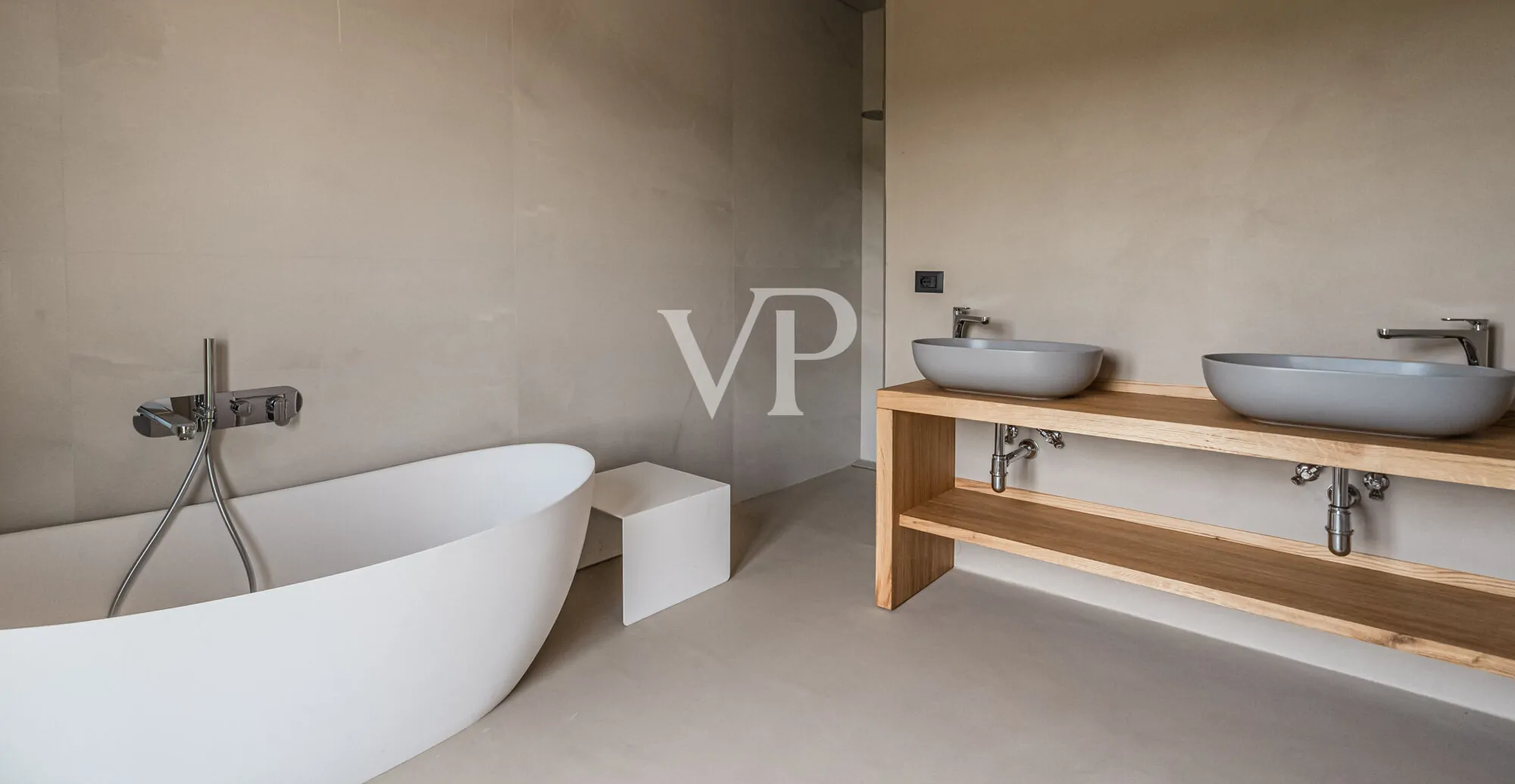 Prestigeträchtige neue Villa mit atemberaubender Aussicht