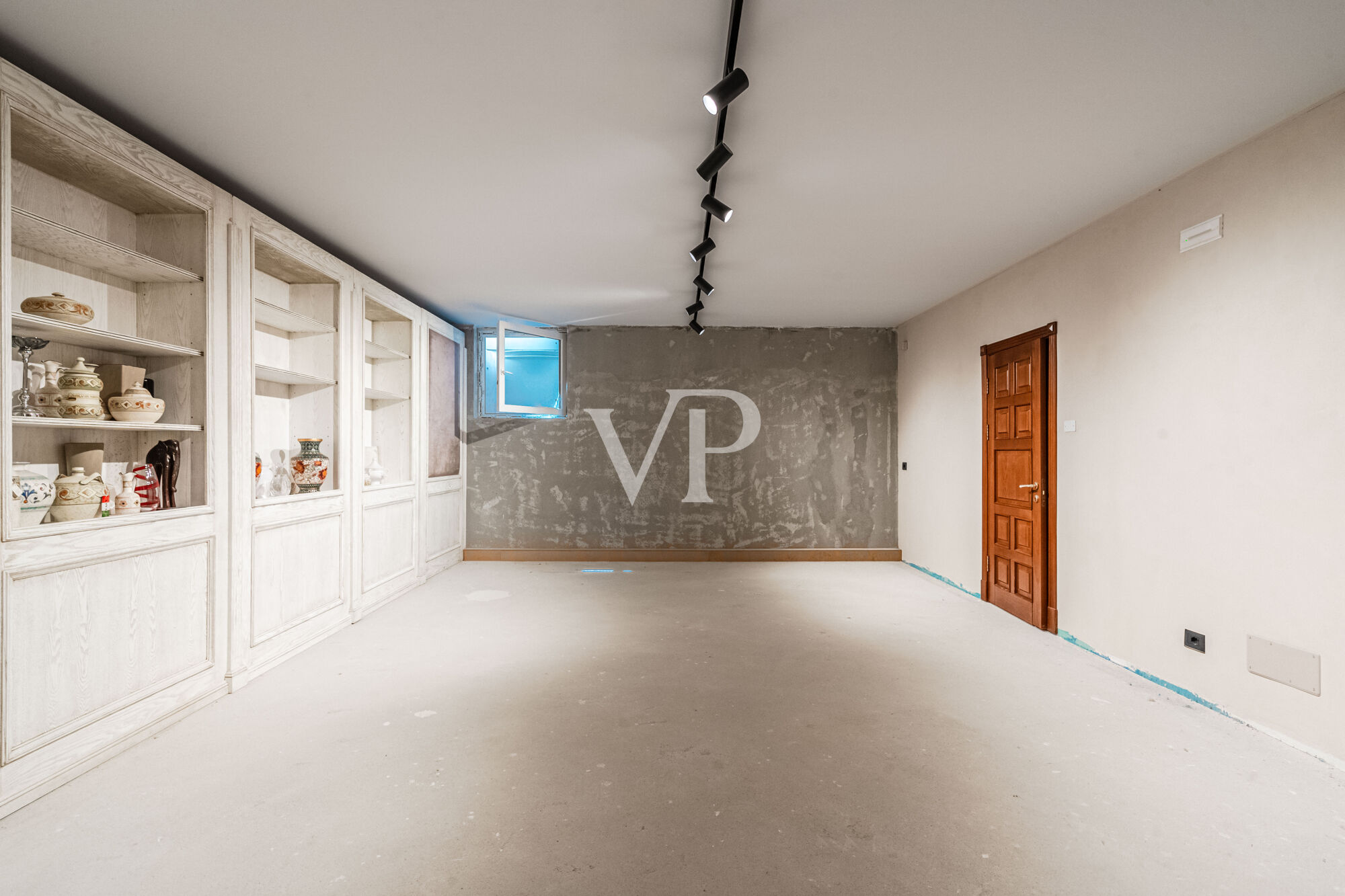 Prestigiosa villa di nuova costruzione con vista mozzafiato