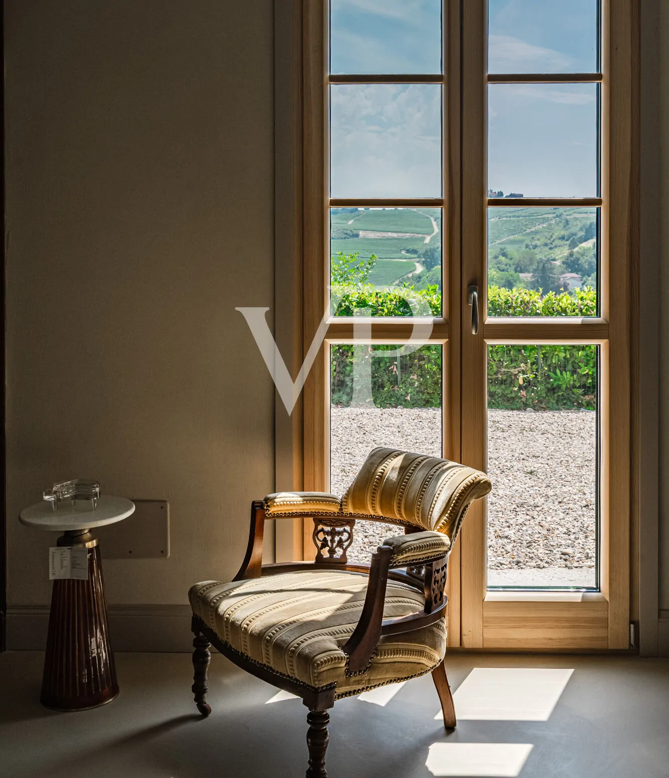 Prestigeträchtige neue Villa mit atemberaubender Aussicht