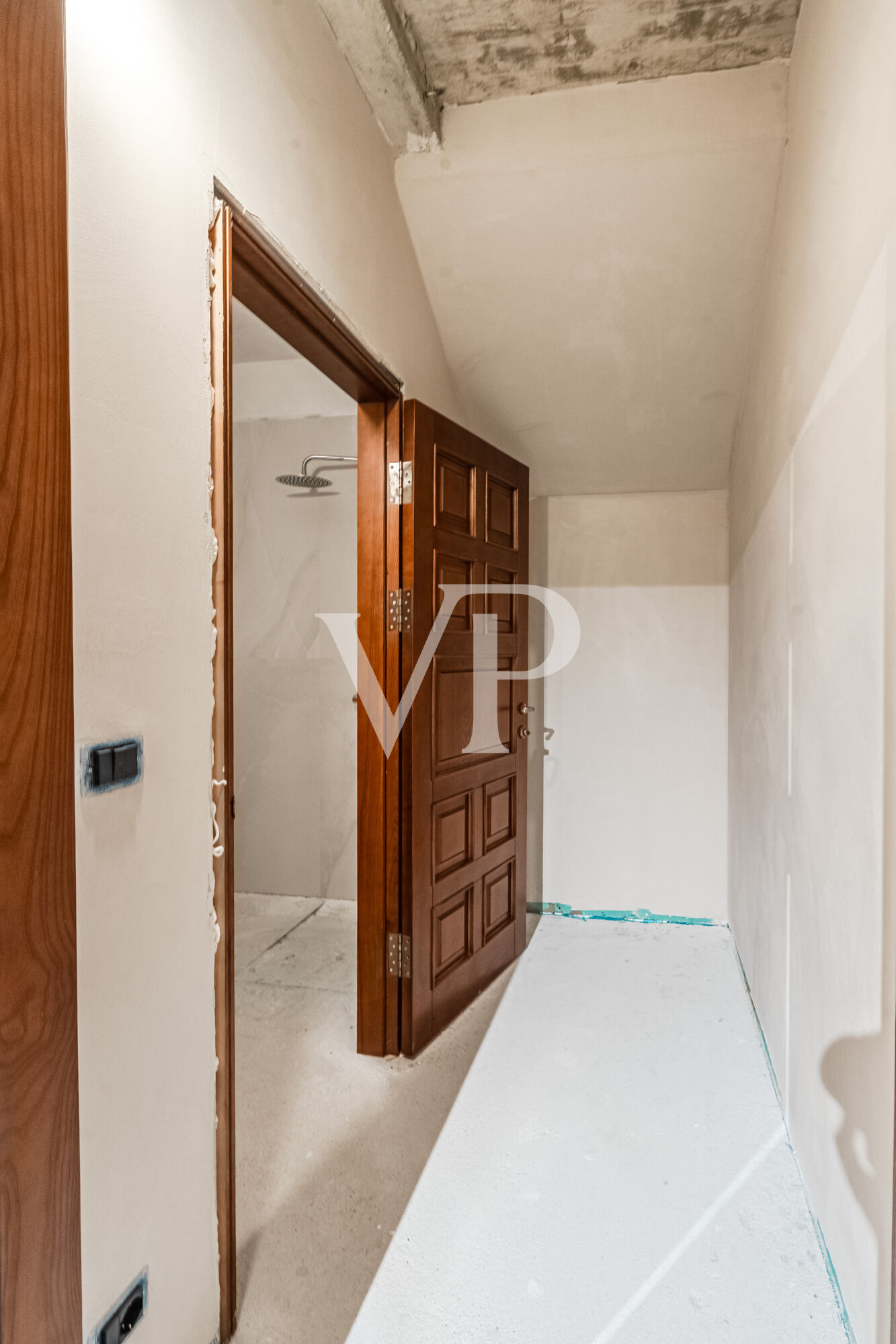 Prestigiosa villa di nuova costruzione con vista mozzafiato