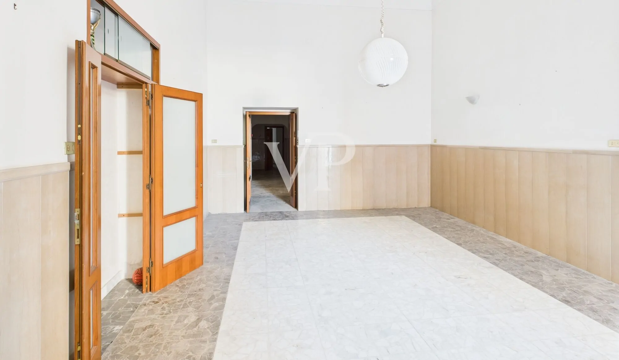 Charmanter und historischer Laghezza-Palast