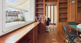 von_poll_real_estate_property_IT252942362_image_1