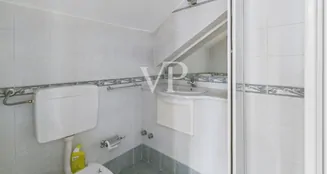 von_poll_real_estate_property_IT252942362_image_11