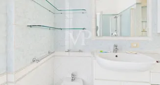 von_poll_real_estate_property_IT252942362_image_15