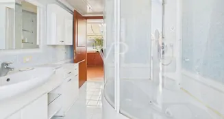 von_poll_real_estate_property_IT252942362_image_13