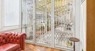 von_poll_real_estate_property_IT252942362_image_7