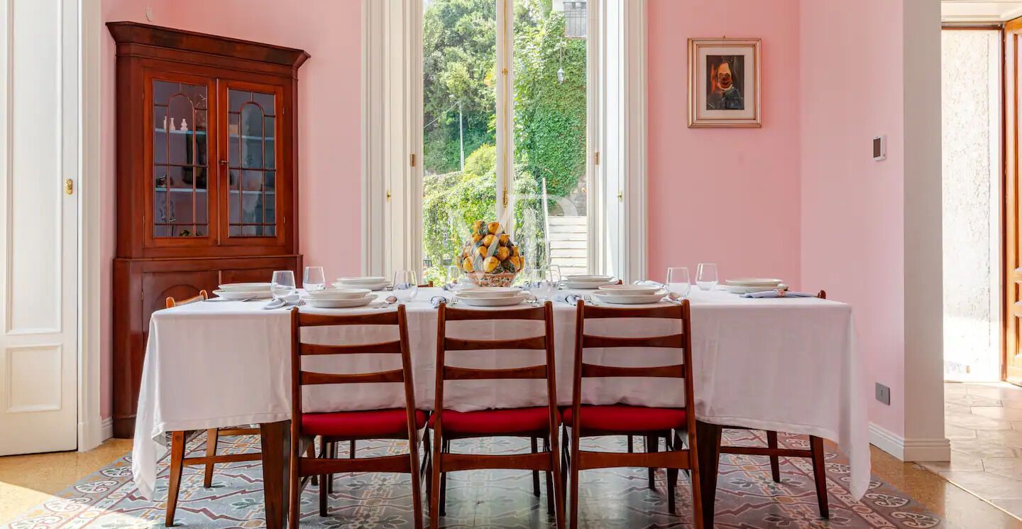 Freistehende Villa mit atemberaubendem Blick auf den Comer See
