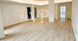 von_poll_real_estate_property_IT252942372_image_3