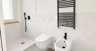 von_poll_real_estate_property_IT252942372_image_8