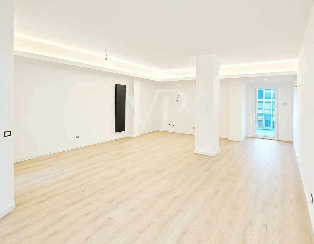 Quadrilocale finemente ristrutturato con due balconi