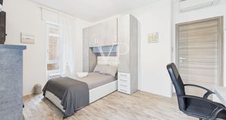 von_poll_real_estate_property_IT252942374_image_43
