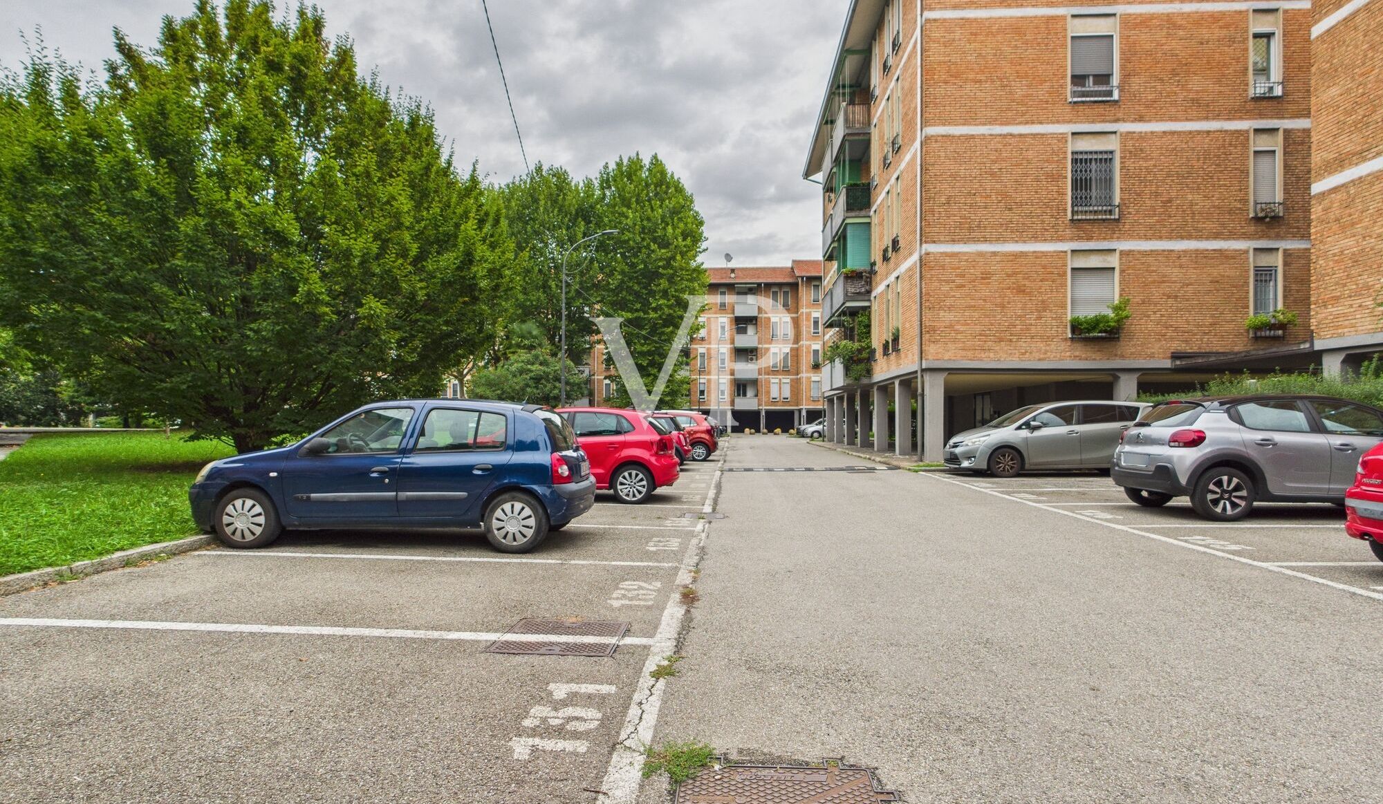 posto auto scoperto
