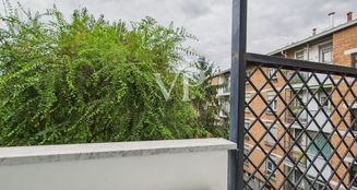 von_poll_real_estate_property_IT252942374_image_10