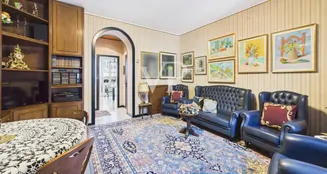 von_poll_real_estate_property_IT252942387_image_2