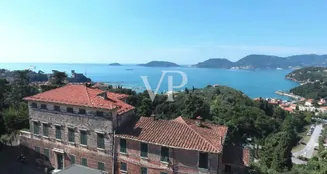 von_poll_real_estate_property_IT252942393_image_7