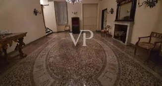 von_poll_real_estate_property_IT252942393_image_13