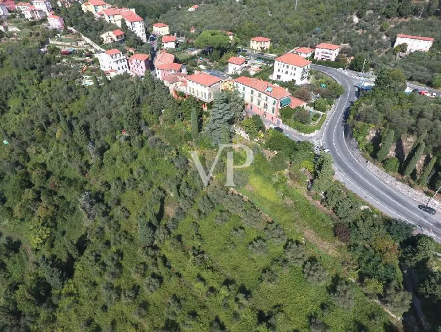 Historische Villa mit Meerblick und Garten in Lerici - 1400 Quadratmeter Luxus und Kunst