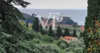 von_poll_real_estate_property_IT252942393_image_8