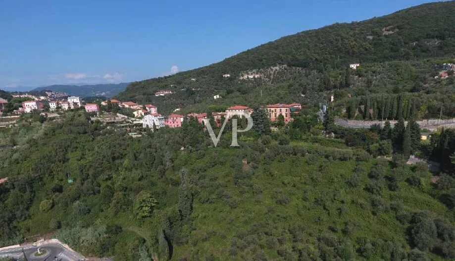 Historische Villa mit Meerblick und Garten in Lerici - 1400 Quadratmeter Luxus und Kunst