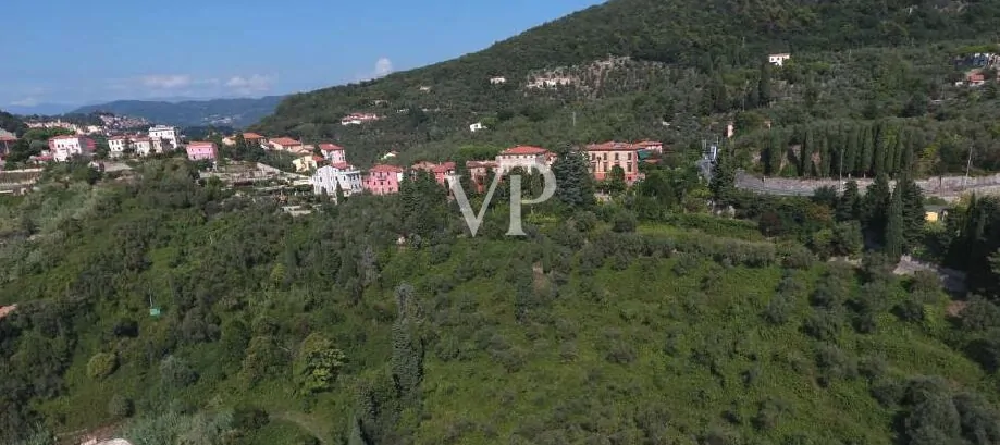 Historische Villa mit Meerblick und Garten in Lerici - 1400 Quadratmeter Luxus und Kunst
