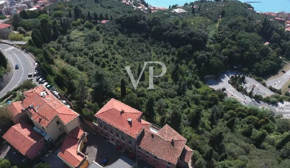 Historische Villa mit Meerblick und Garten in Lerici - 1400 Quadratmeter Luxus und Kunst