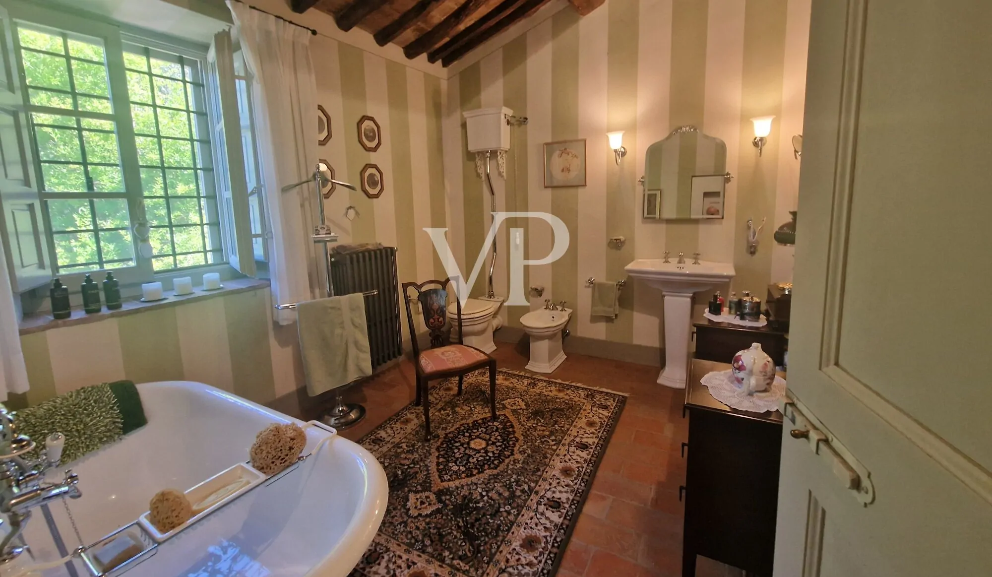 Bauernhaus in den Hügeln von Massarosa - Lucca